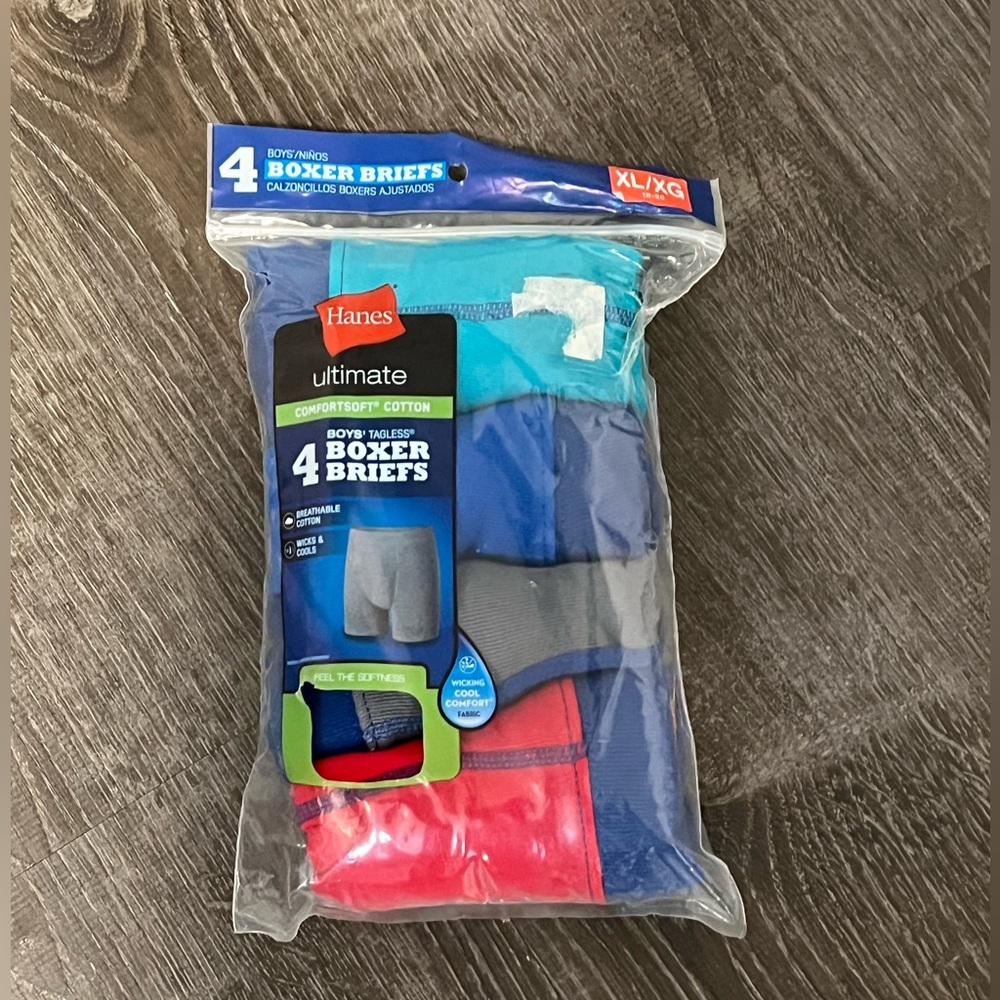 HANES***Boys Boxer Briefs**XL (18-20) $18